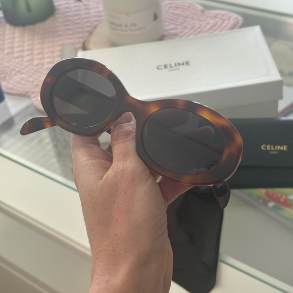 Celine Brown Round Sunglasses - Picture 3 of 5